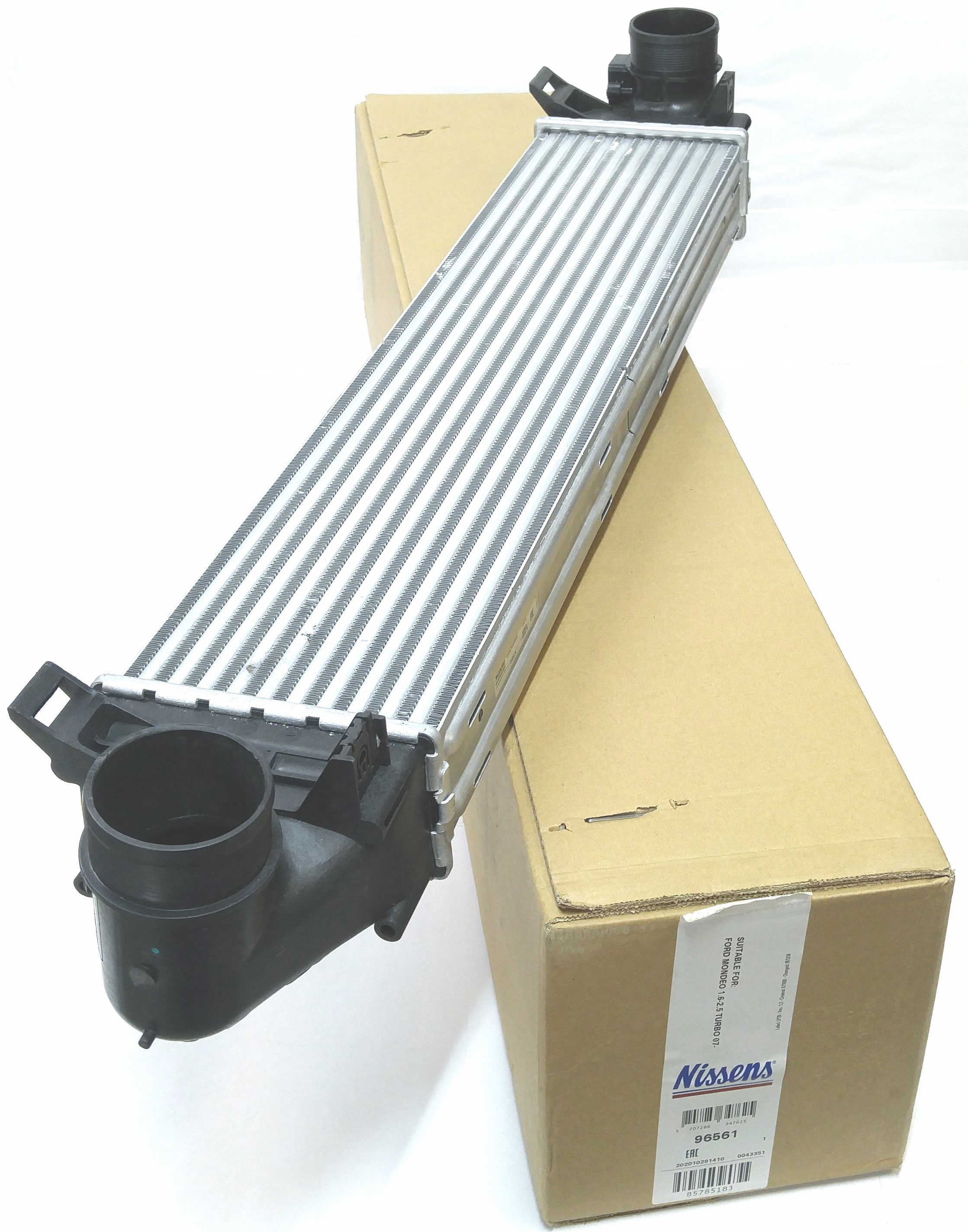 Радиатор интеркуллера EVOQUE/DS 2.2D (LR031466||NISSENS)